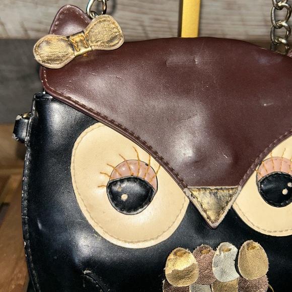 Owl Crossbody Purse-Black & Brown. Cute Novelty bag with Adjustable strap. - Picture 3 of 4